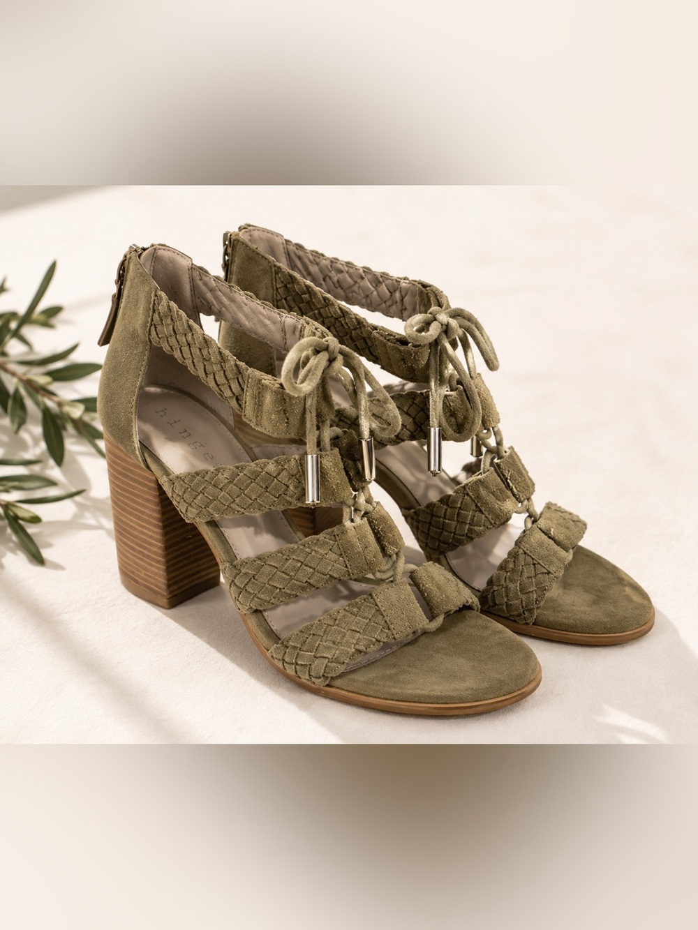 Hinge Olive Suede Gladiator Sandals Woven Lace Up Block Heel 8.5